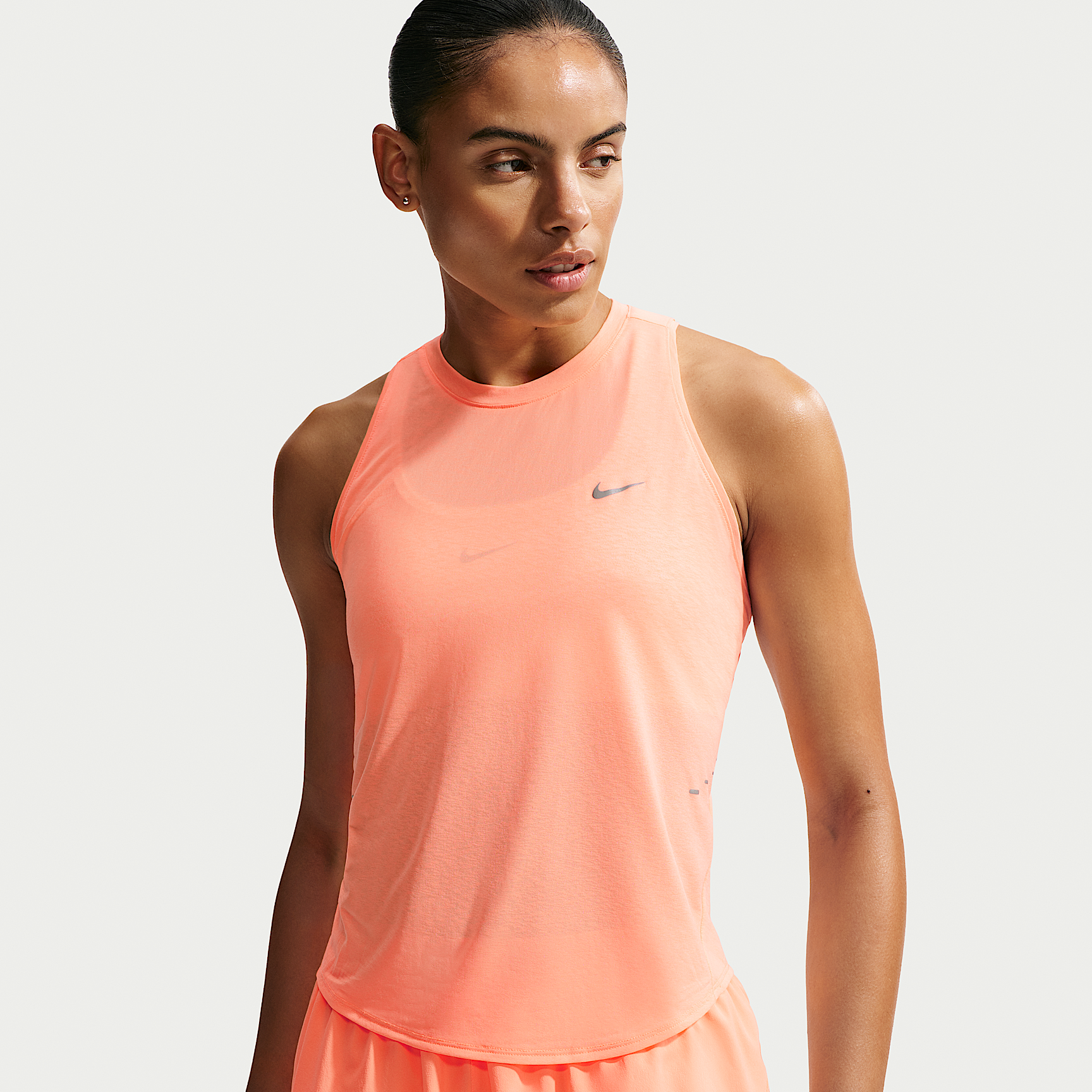 Nike ქალის მაისური