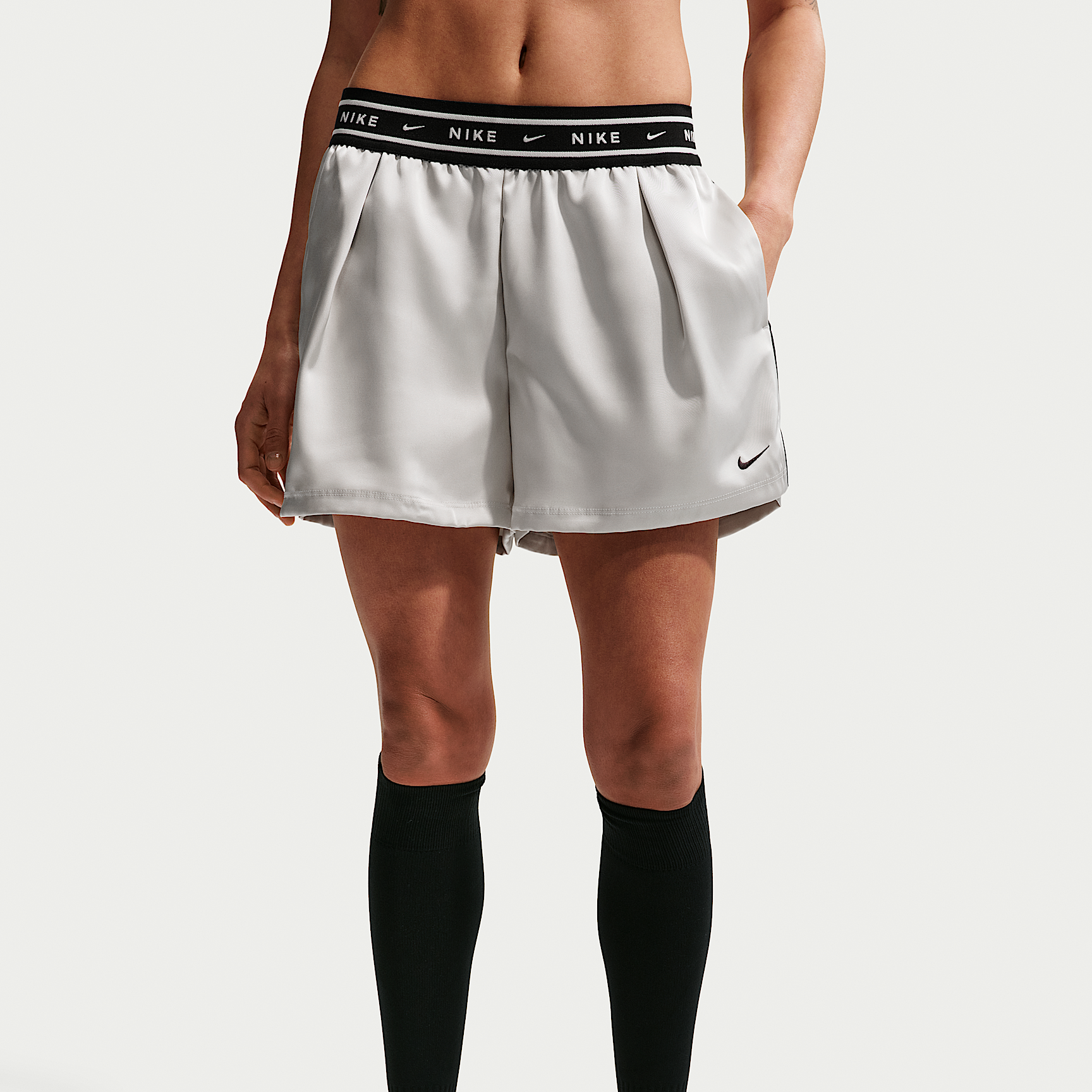 Nike ქალის შორტი