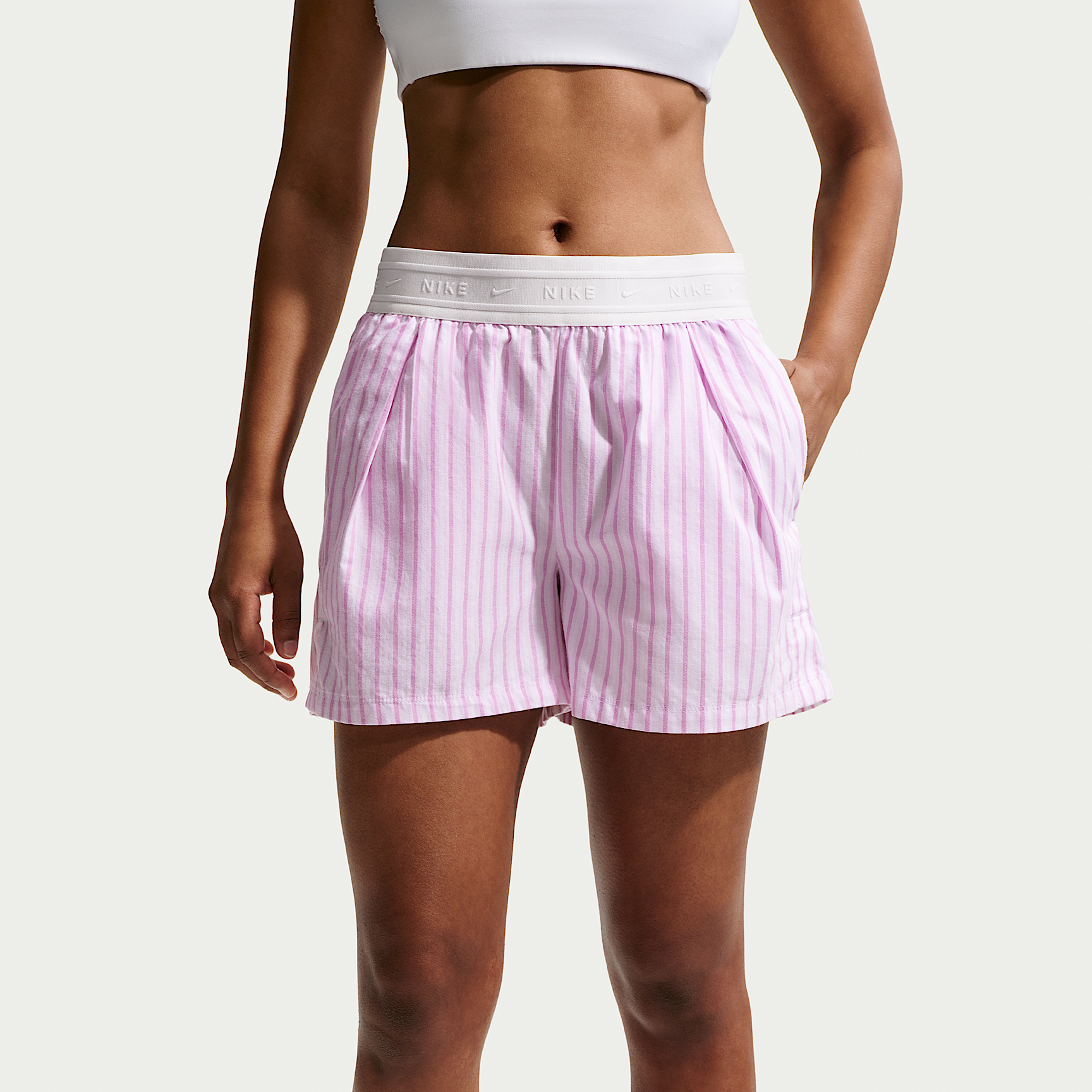 Nike ქალის შორტი