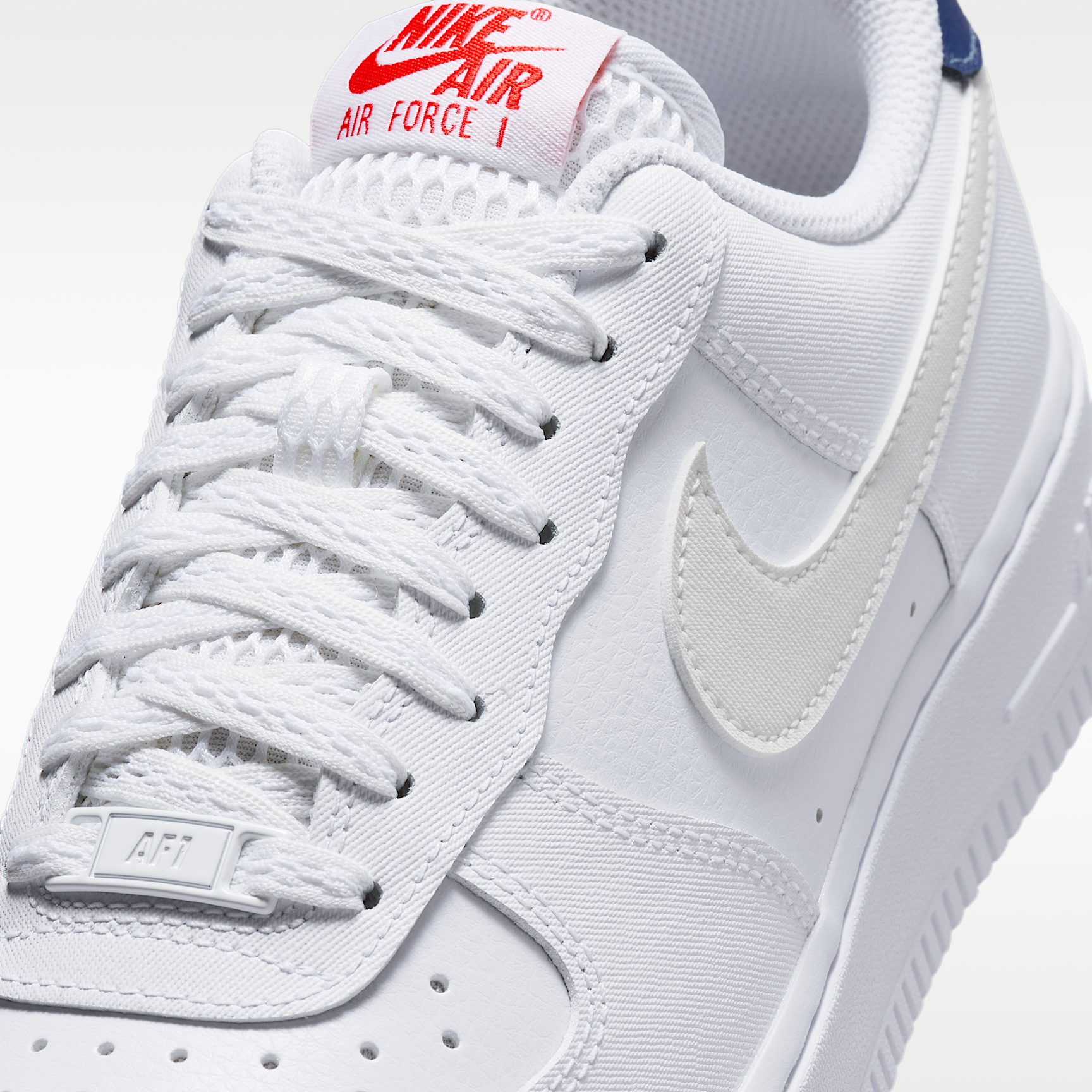 Nike ქალის სპორტული ფეხსაცმელი