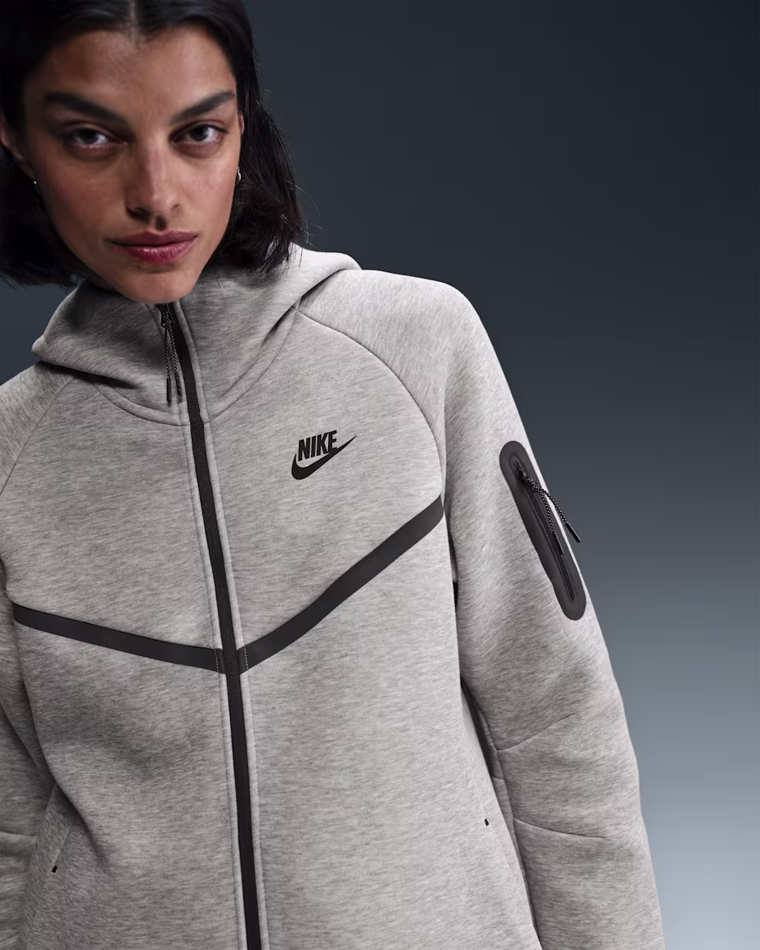 Nike ქალის ჯემპრი