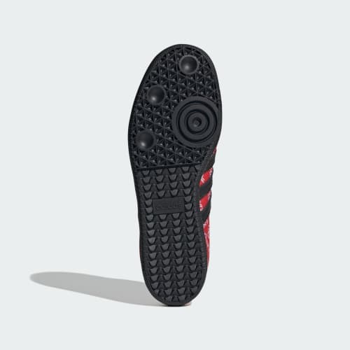 Adidas მამაკაცის სპორტული ფეხსაცმელი