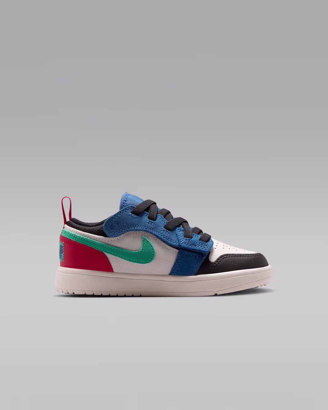 Nike ბავშვის სპორტული ფეხსაცმელი