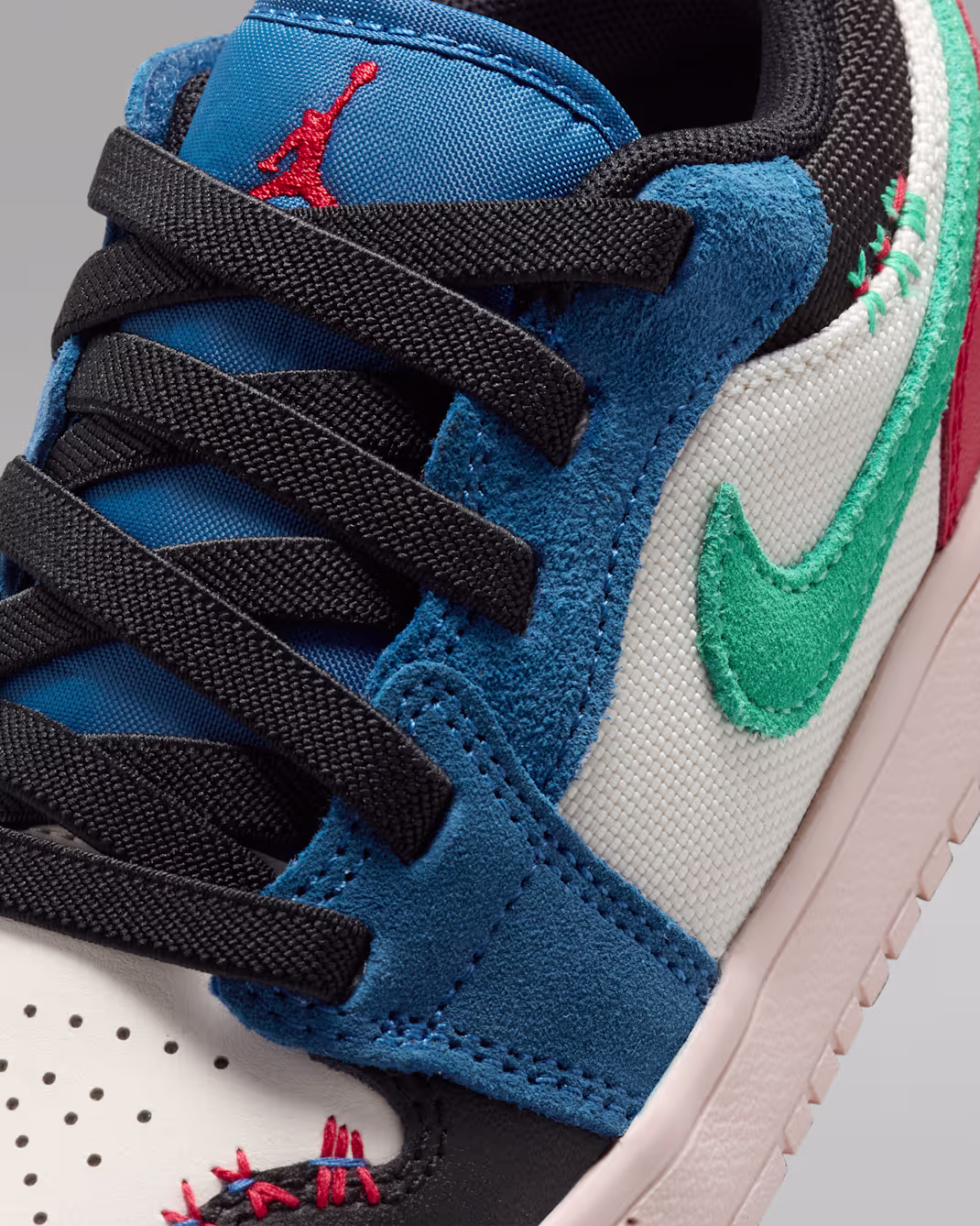 Nike ბავშვის სპორტული ფეხსაცმელი