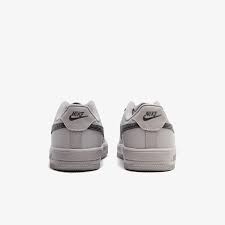 Nike ბავშვის სპორტული ფეხსაცმელი