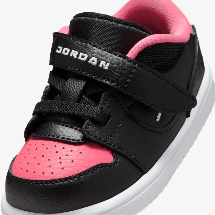 Nike ბავშვის სპორტული ფეხსაცმელი