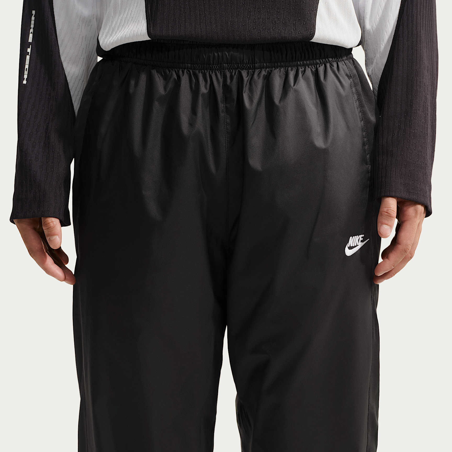 Nike მამაკაცის სპორტული შარვალი