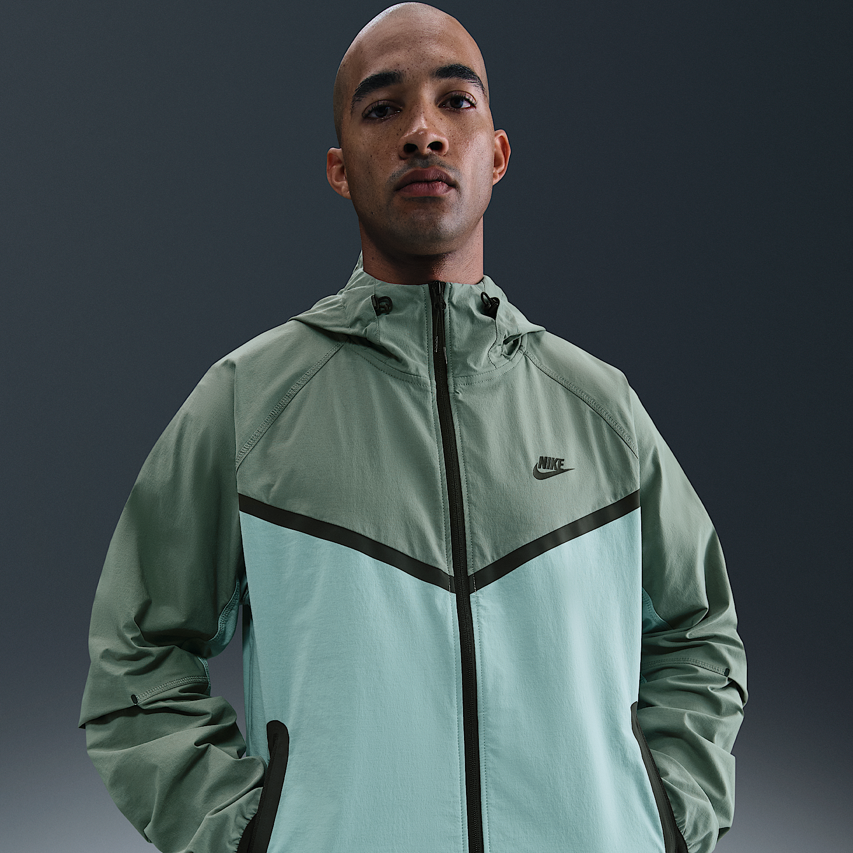 Nike მამაკაცის ჯემპრი