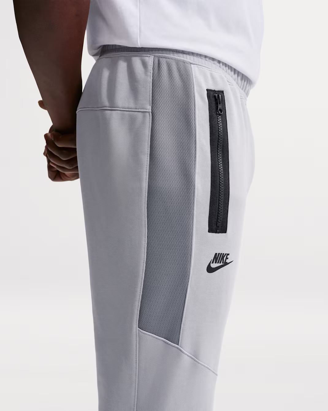Nike მამაკაცის სპორტული შარვალი