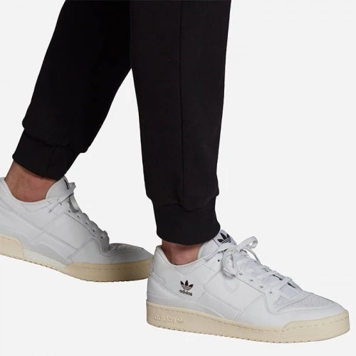 Adidas მამაკაცის შარვალი ESSENTIALS PANT