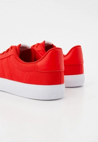 Adidas მამაკაცის სპორტული ფეხსაცმელი VULCRAID3R