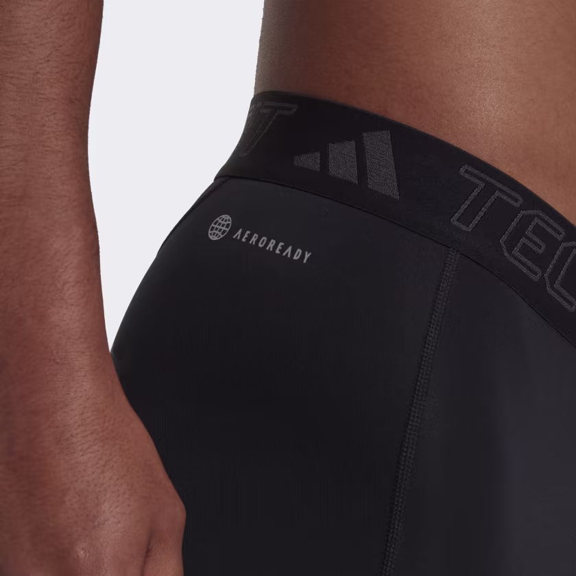 Adidas მამაკაცის შორტი TF S T