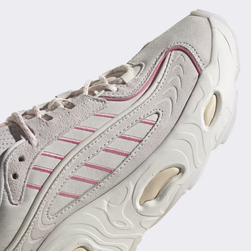 Adidas ქალის სპორტული ფეხსაცმელი OZNOVA W