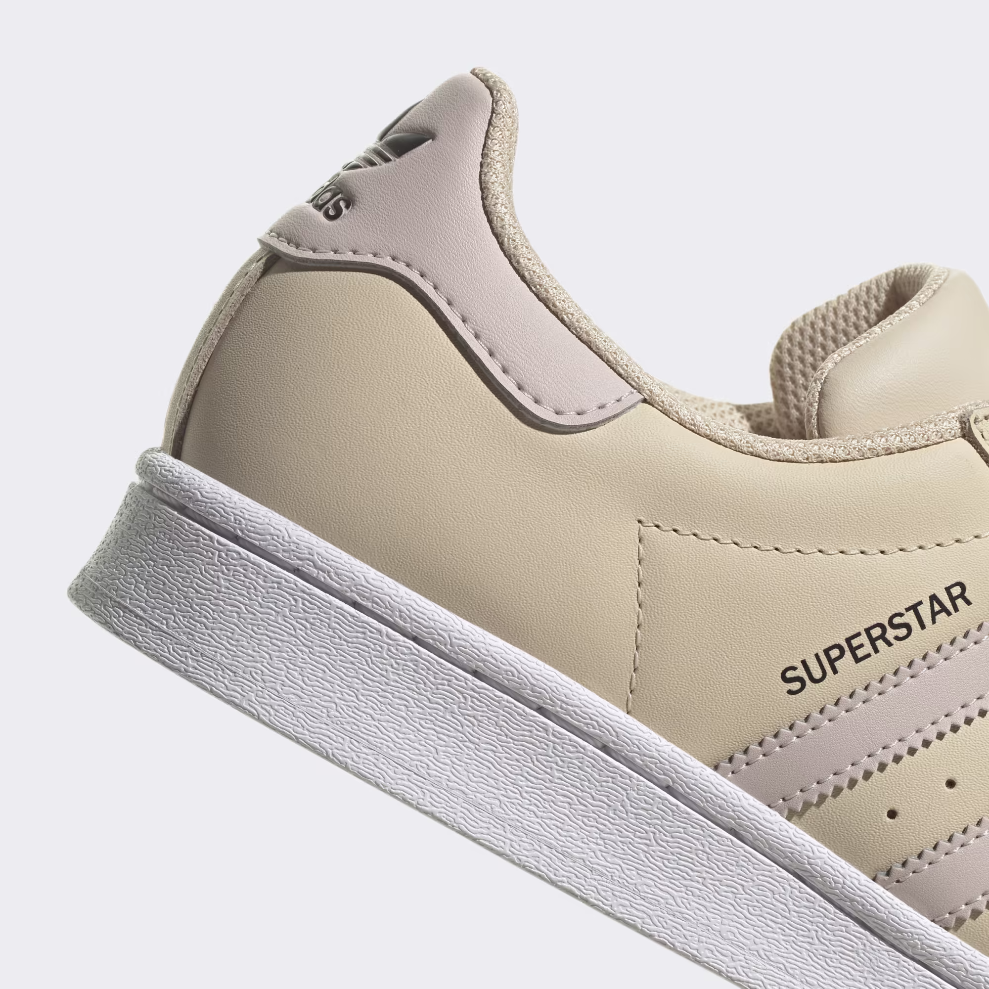 Adidas ქალის სპორტული ფეხსაცმელი SUPERSTAR W