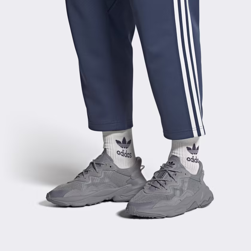 Adidas მამაკაცის სპორტული ფეხსაცმელი OZWEEGO