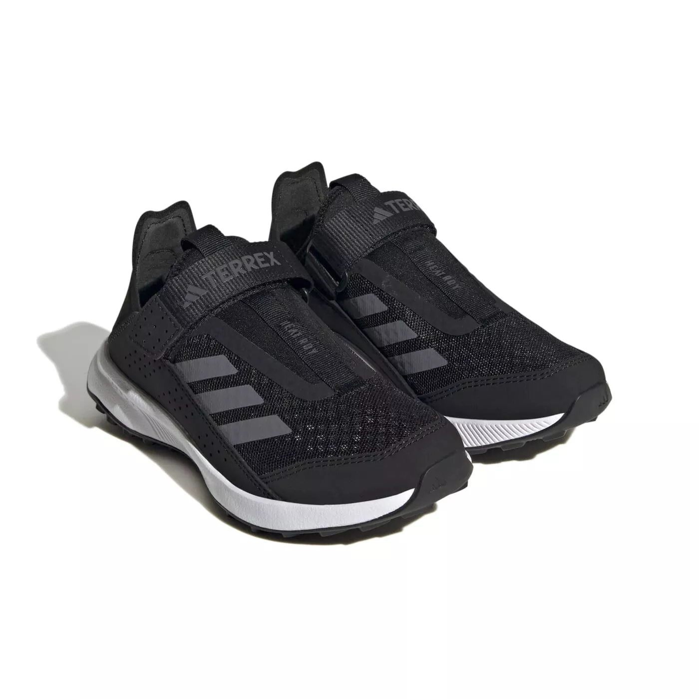 Adidas ბავშვის სპორტული ფეხსაცმელი TERREX VOYAGER 21 SLIPON K