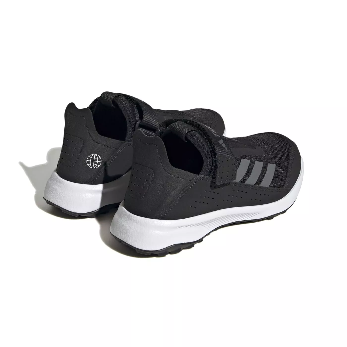 Adidas ბავშვის სპორტული ფეხსაცმელი TERREX VOYAGER 21 SLIPON K