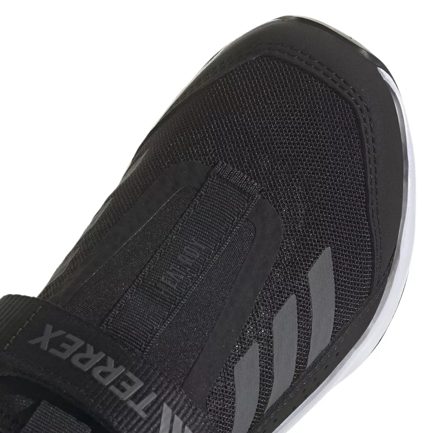 Adidas ბავშვის სპორტული ფეხსაცმელი TERREX VOYAGER 21 SLIPON K