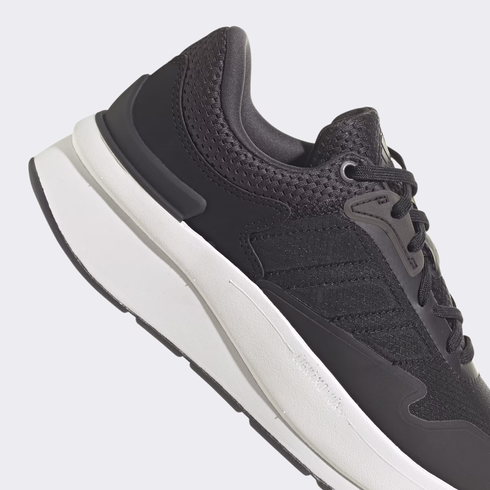 Adidas მამაკაცის სპორტული ფეხსაცმელი ZNCHILL