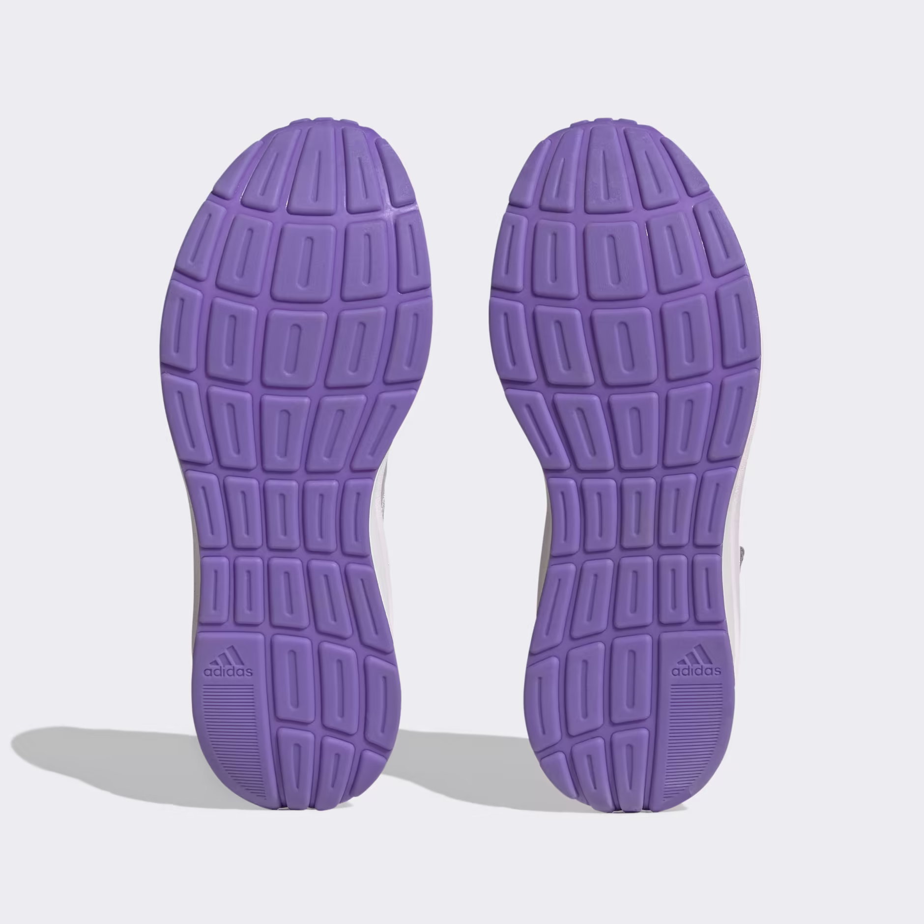 Adidas ქალის სპორტული ფეხსაცმელი ZNCHILL