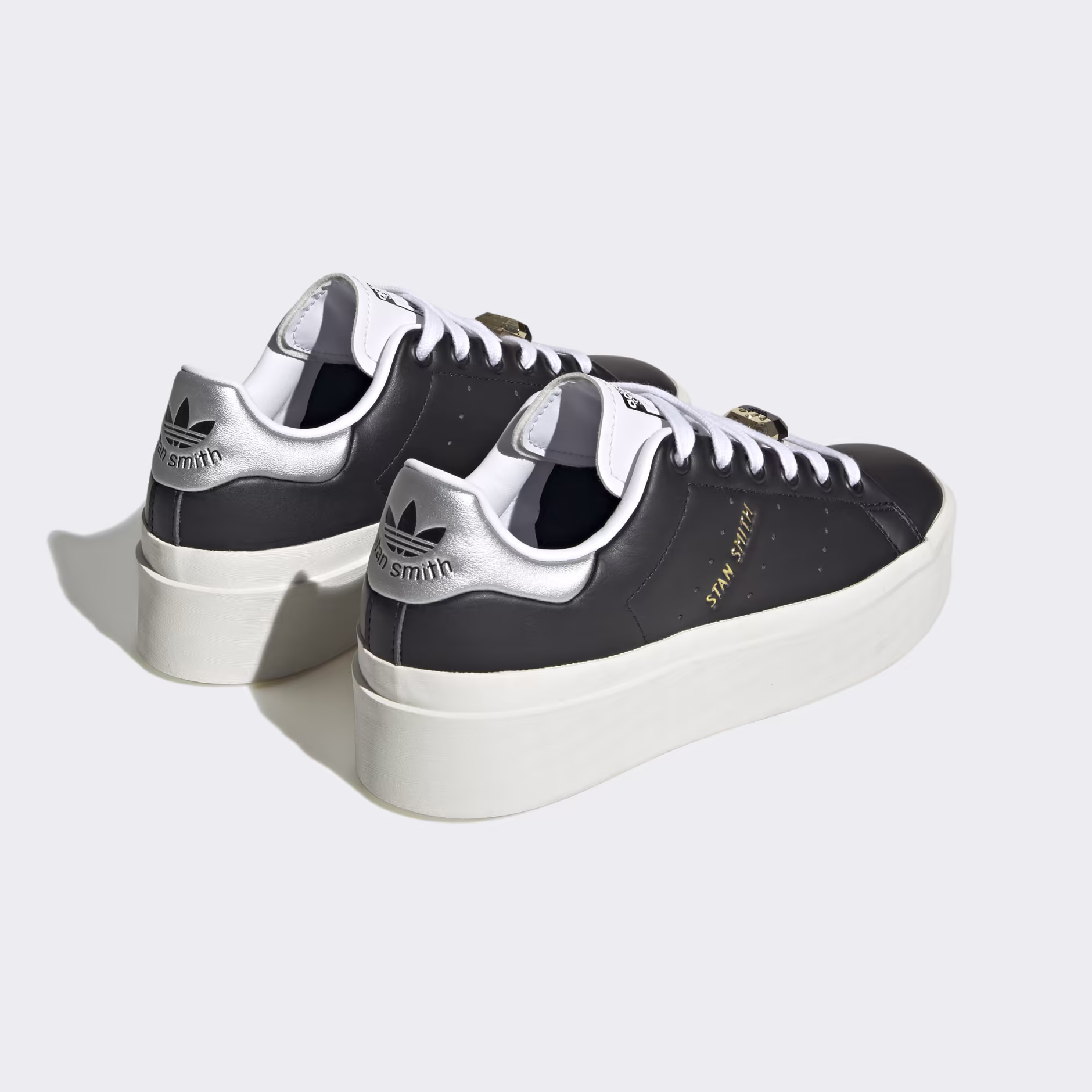 Adidas ქალის სპორტული ფეხსაცმელი STAN SMITH BONEGA W