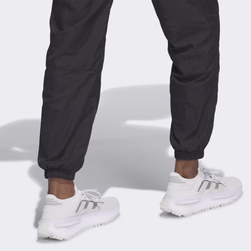 Adidas მამაკაცის შარვალი P ESS PANTS Q1