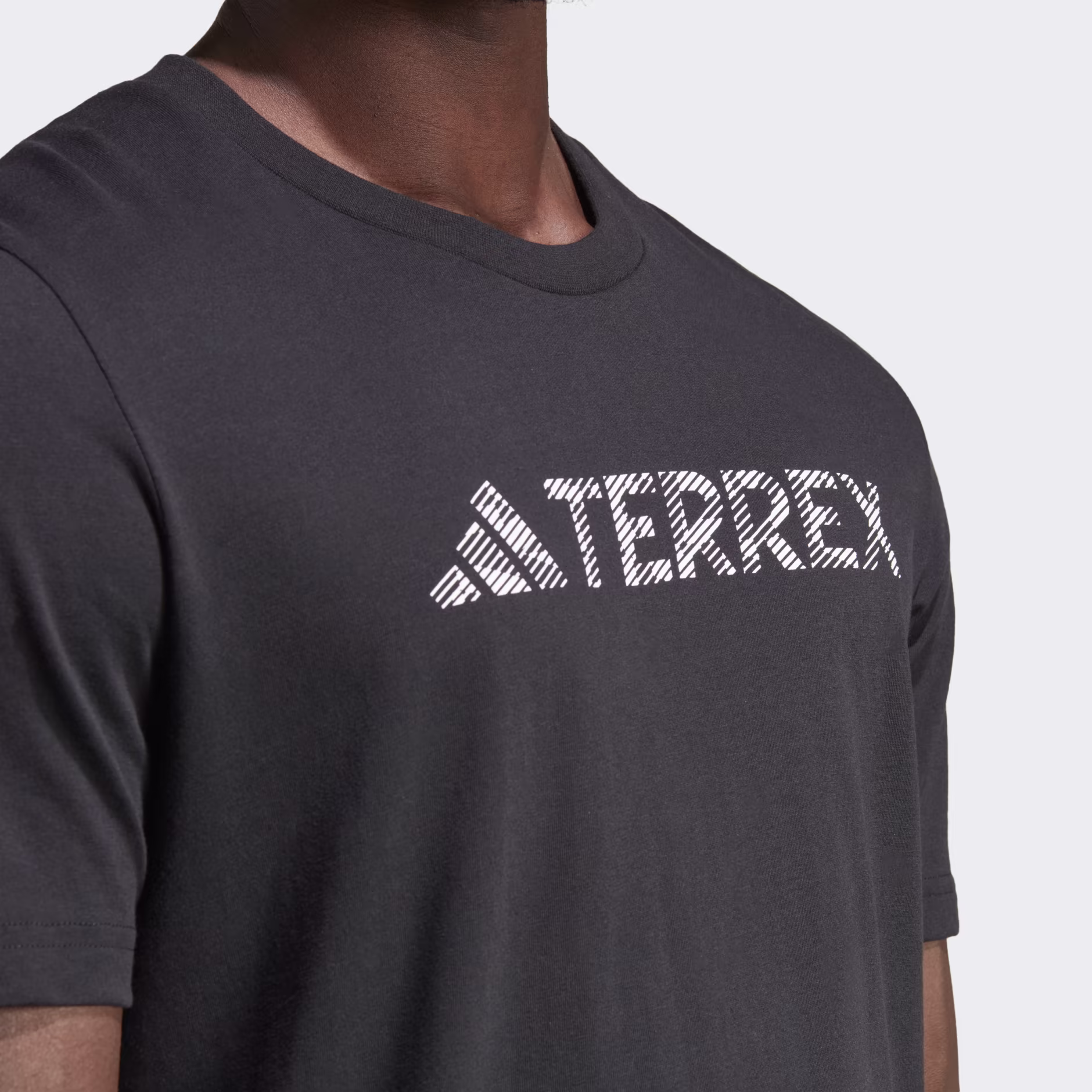 Adidas მამაკაცის მაისური TX Logo Tee