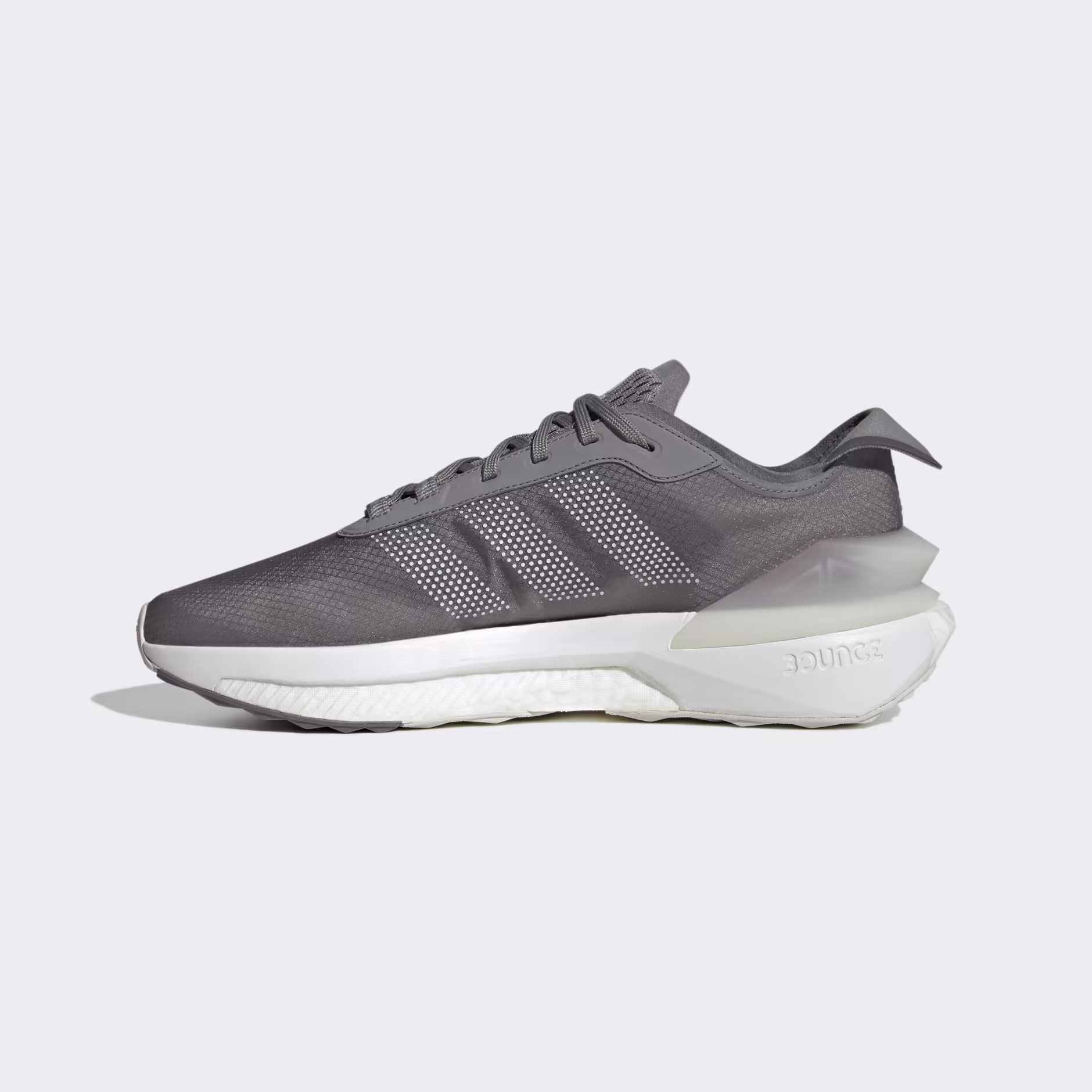 Adidas მამაკაცის სპორტული ფეხსაცმელი AVRYN