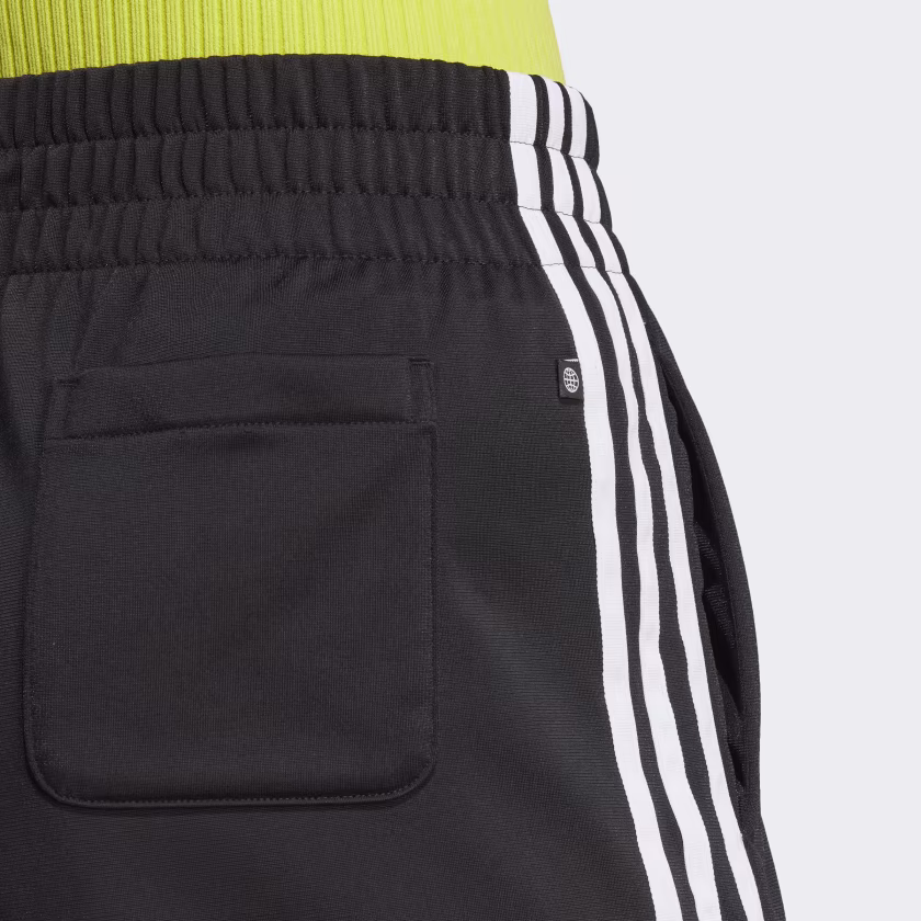 Adidas ქალის შორტი 3 STR SHORT