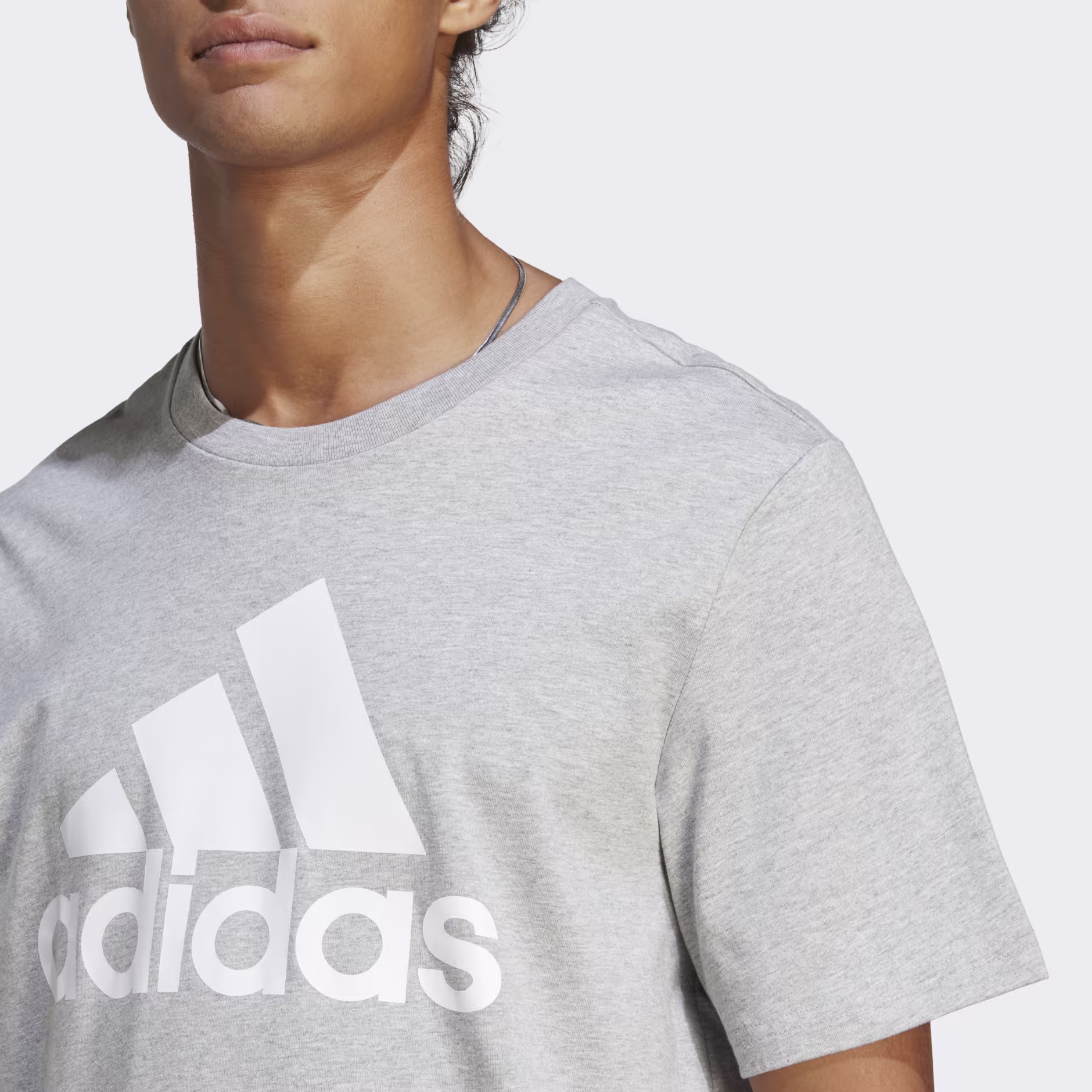 Adidas მამაკაცის მაისური M BL SJ T