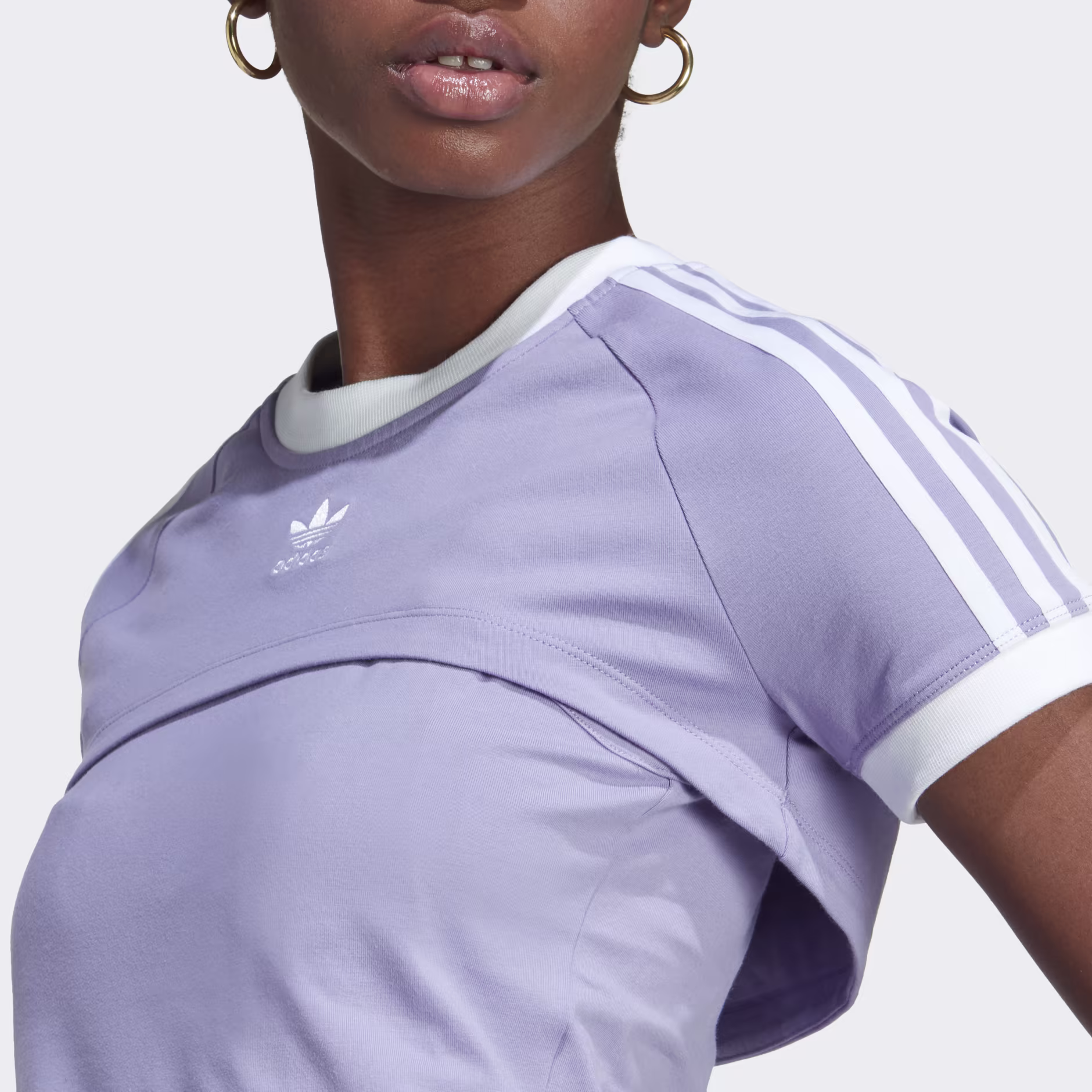 Adidas ქალის მაისური TEE