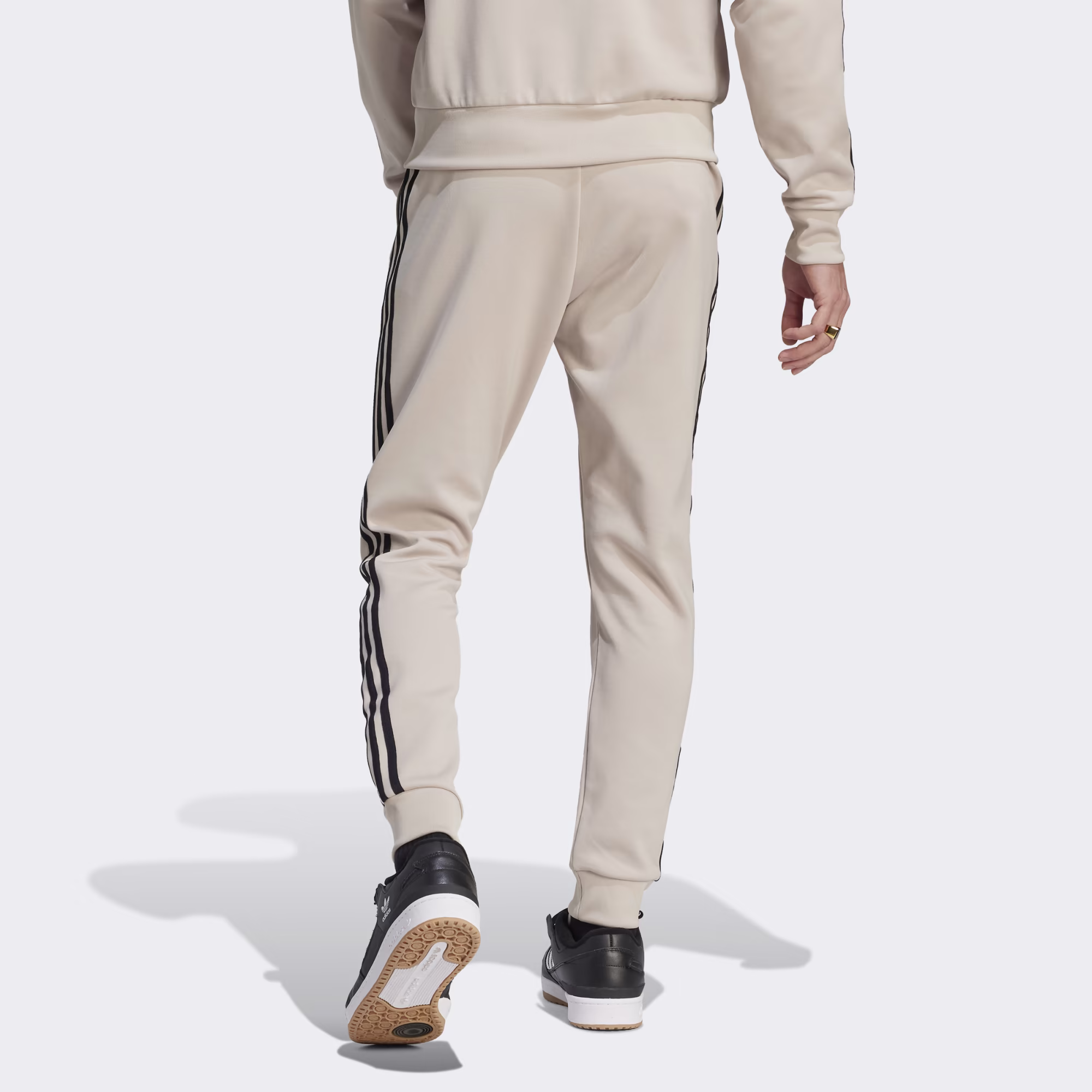 Adidas მამაკაცის შარვალი SST TP