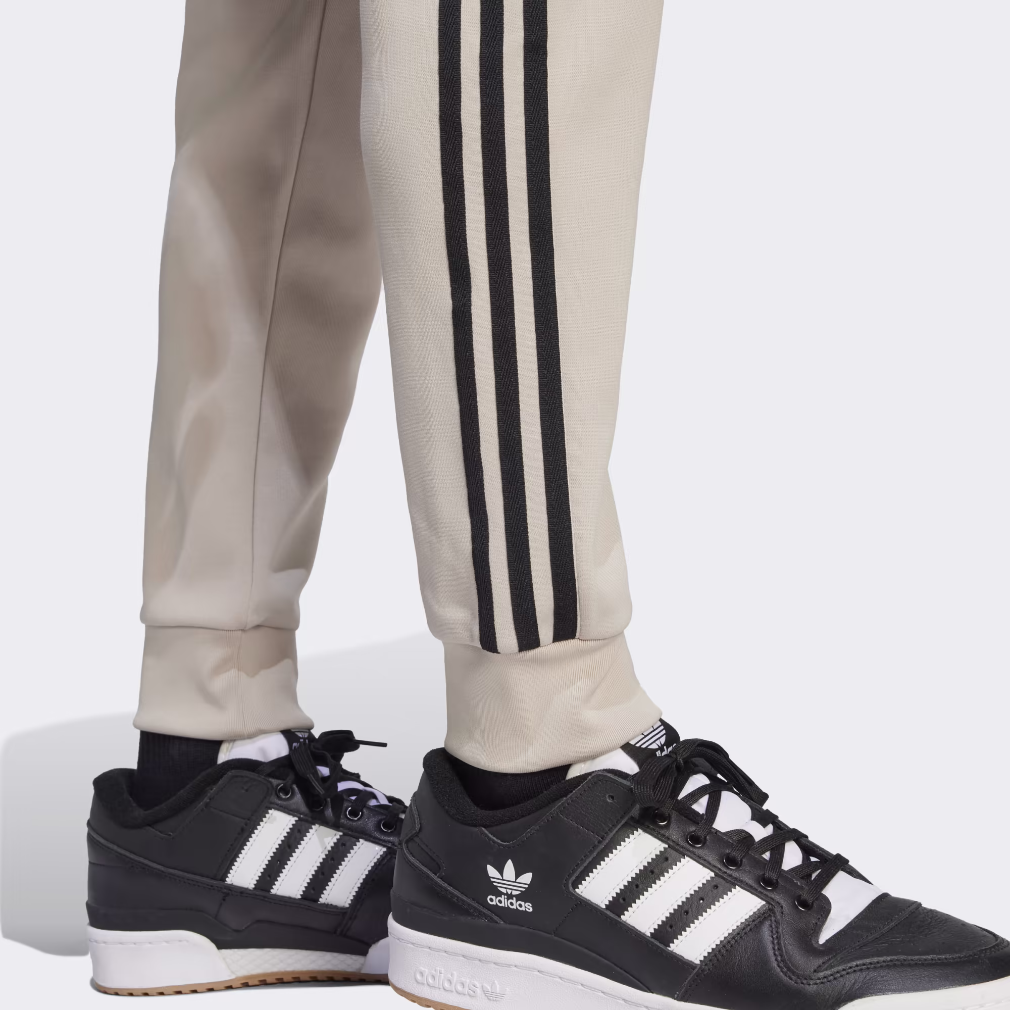 Adidas მამაკაცის შარვალი SST TP