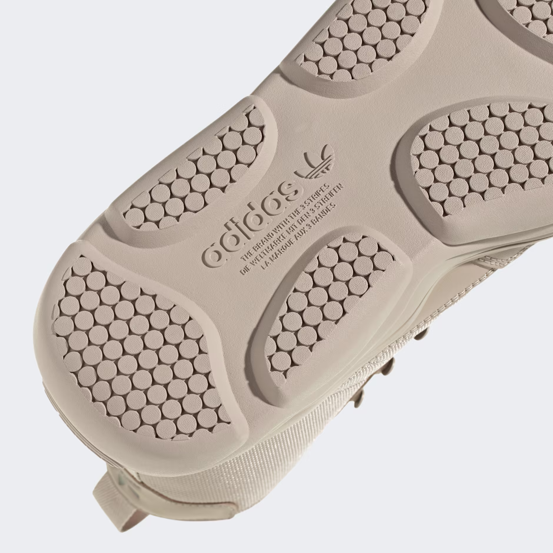 Adidas ქალის სპორტული ფეხსაცმელი SUPERSTAR MILLENCON BOOT W