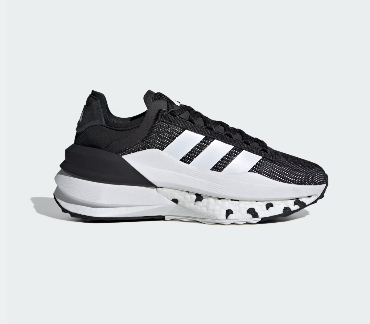 Adidas ქალის სპორტული ფეხსაცმელი AVRYN_X