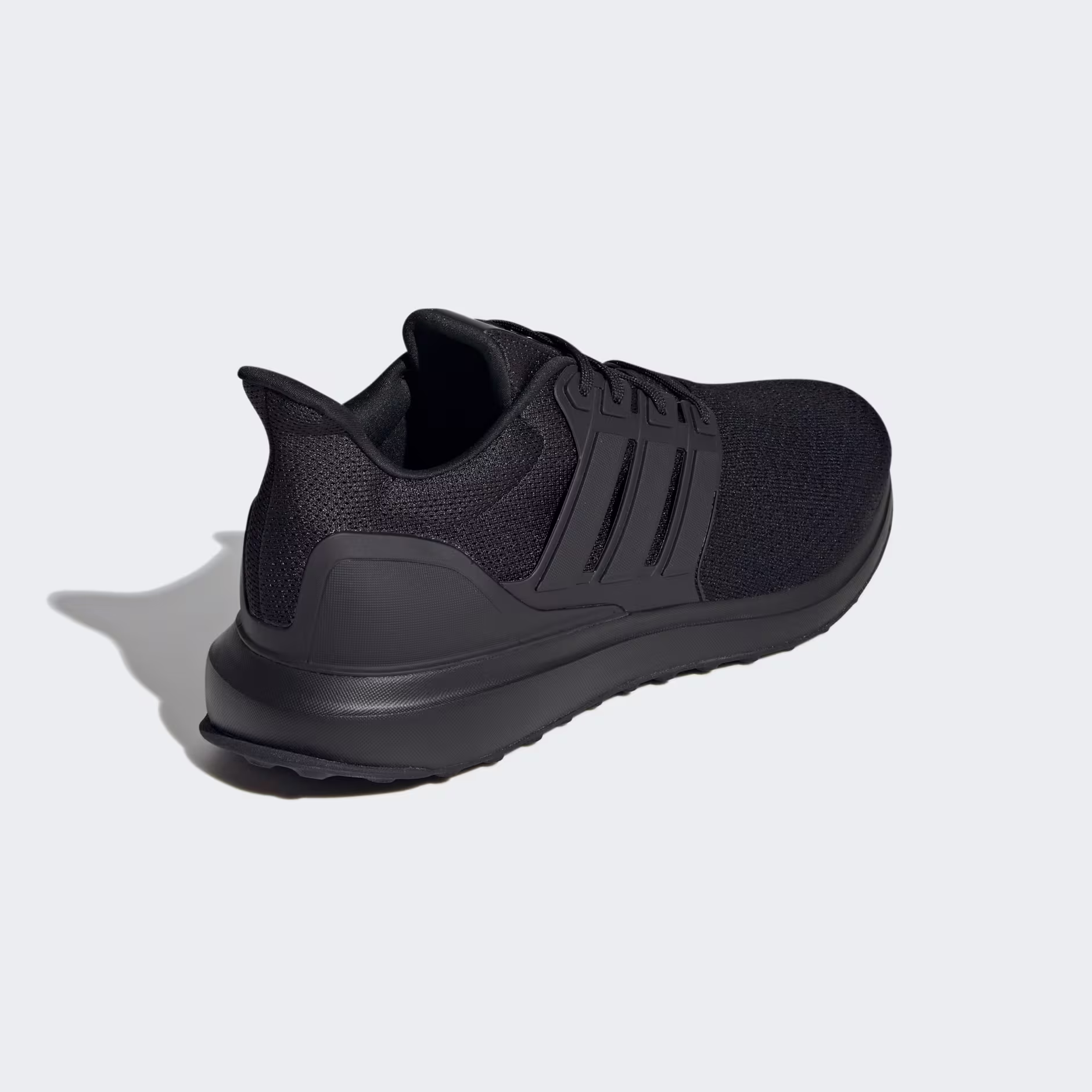 Adidas მამაკაცის სპორტული ფეხსაცმელი UBOUNCE DNA