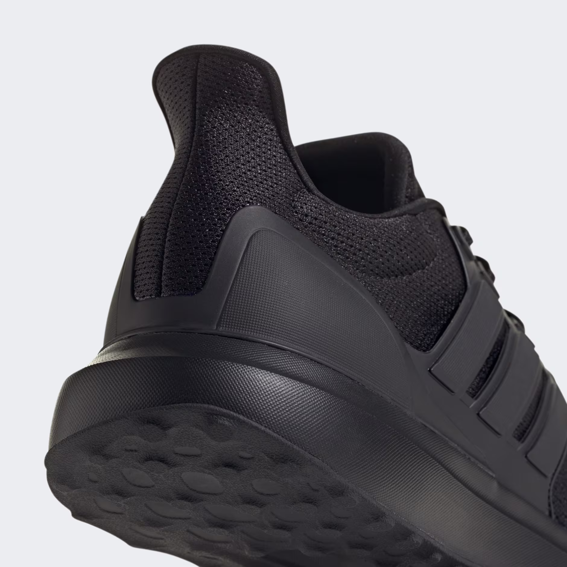 Adidas მამაკაცის სპორტული ფეხსაცმელი UBOUNCE DNA