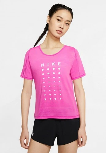 Nike ქალის მაისური W NK ICNCLSH TOP SS BETTER