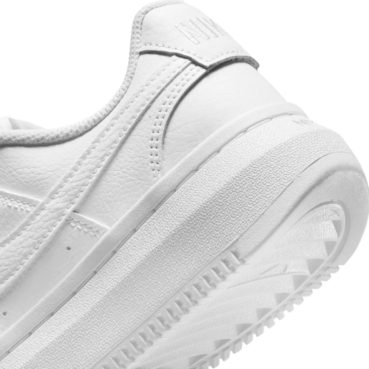 Nike ქალის სპორტული ფეხსაცმელი W NIKE COURT VISION ALTA LTR