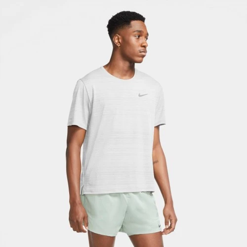 Nike მამაკაცის მაისური M NK DF MILER TOP SS