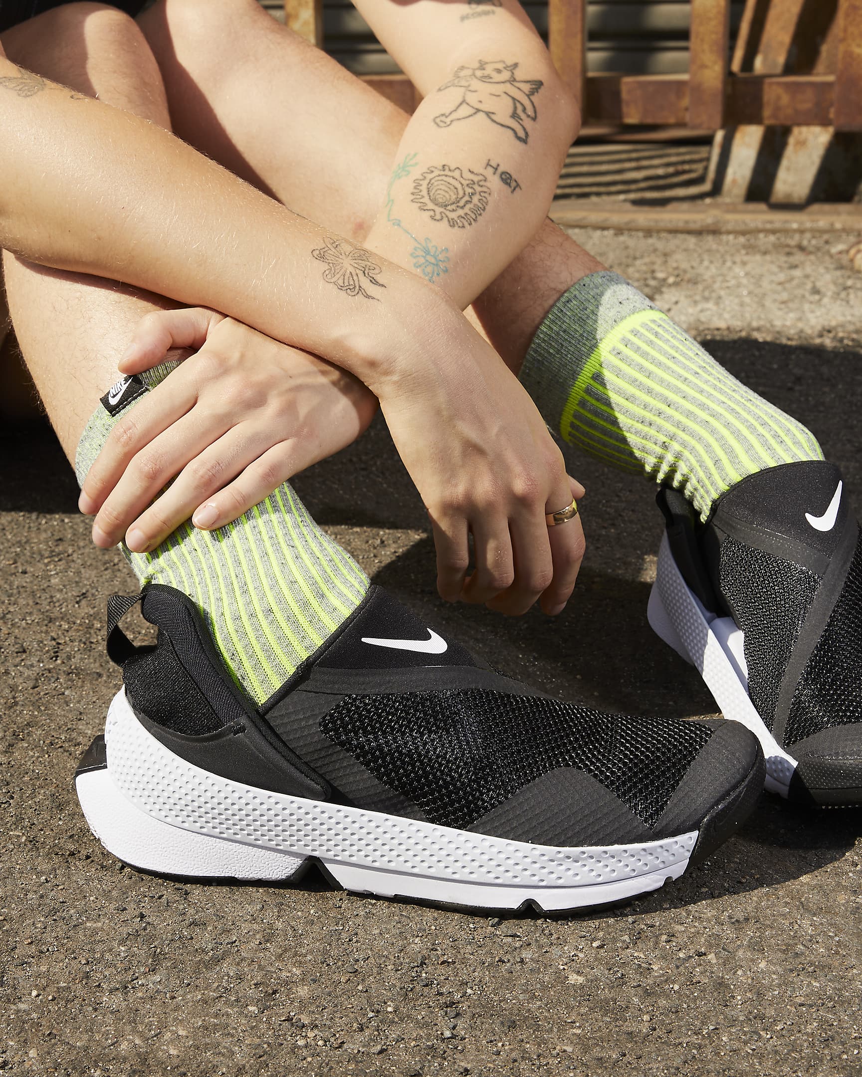 Nike ქალის სპორტული ფეხსაცმელი NIKE GO FLYEASE