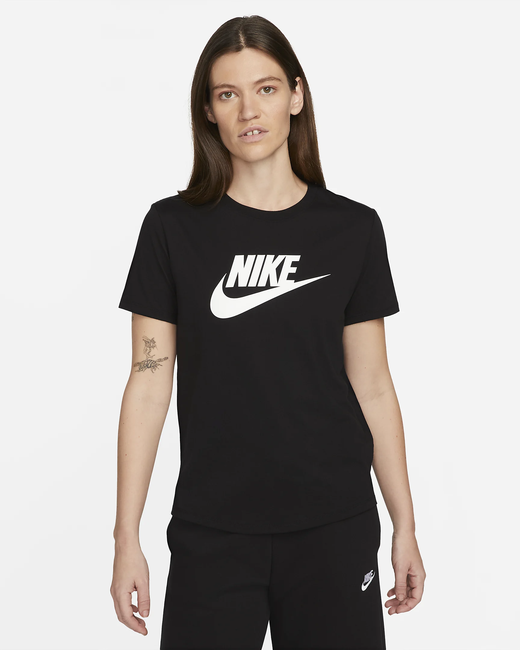 Nike ქალის მაისური W NSW TEE ESSNTL ICN FTRA