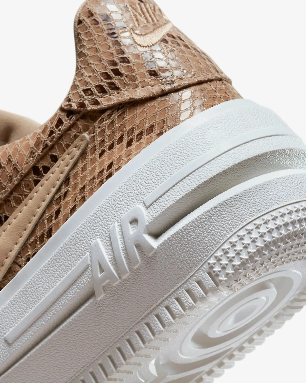 Nike ქალის სპორტული ფეხსაცმელი W AF1 PLT.AF.ORM