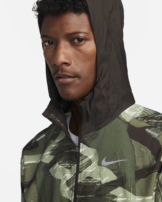 Nike მამაკაცის ქურთუკი M NK RPL WINDRUNNER CAMO