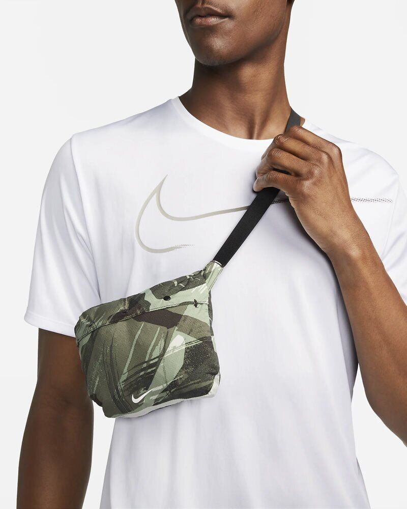 Nike მამაკაცის ქურთუკი M NK RPL WINDRUNNER CAMO