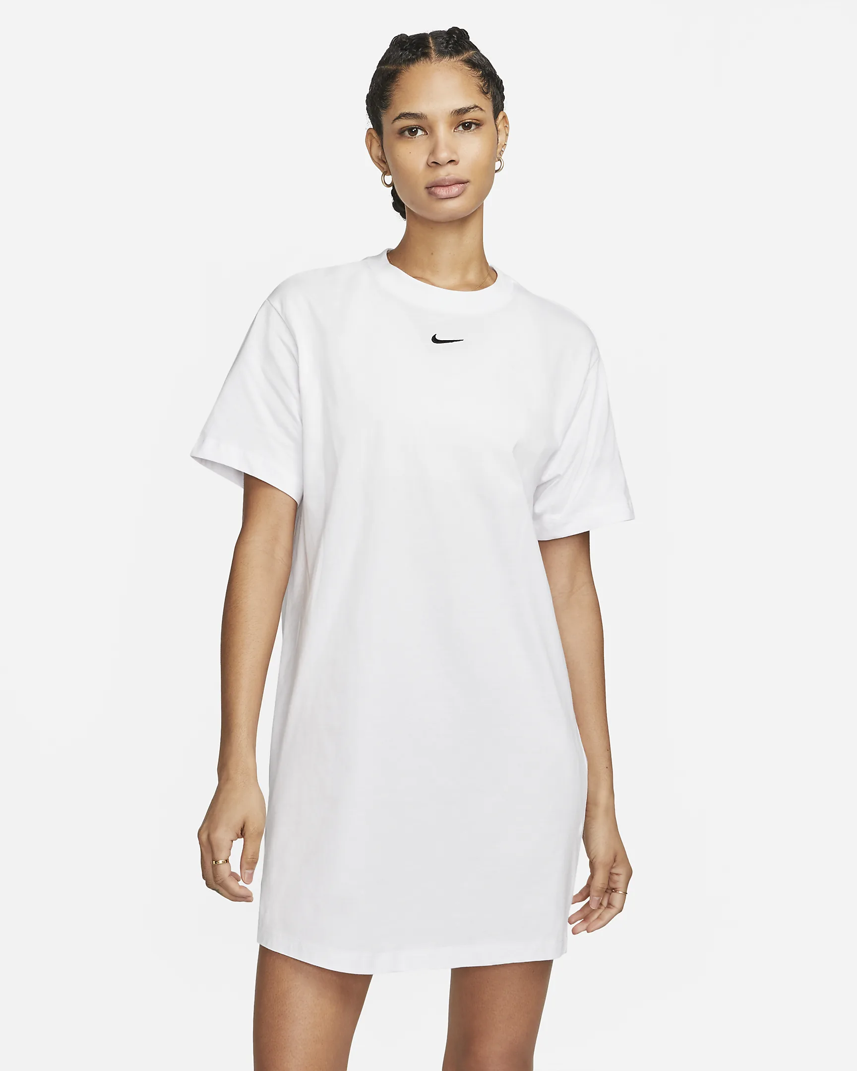 Nike ქალის მაისური W NSW ESSNTL SS DRESS TSHRT
