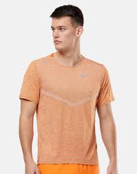 Nike მამაკაცის მაისური M NK DF RISE 365 SS