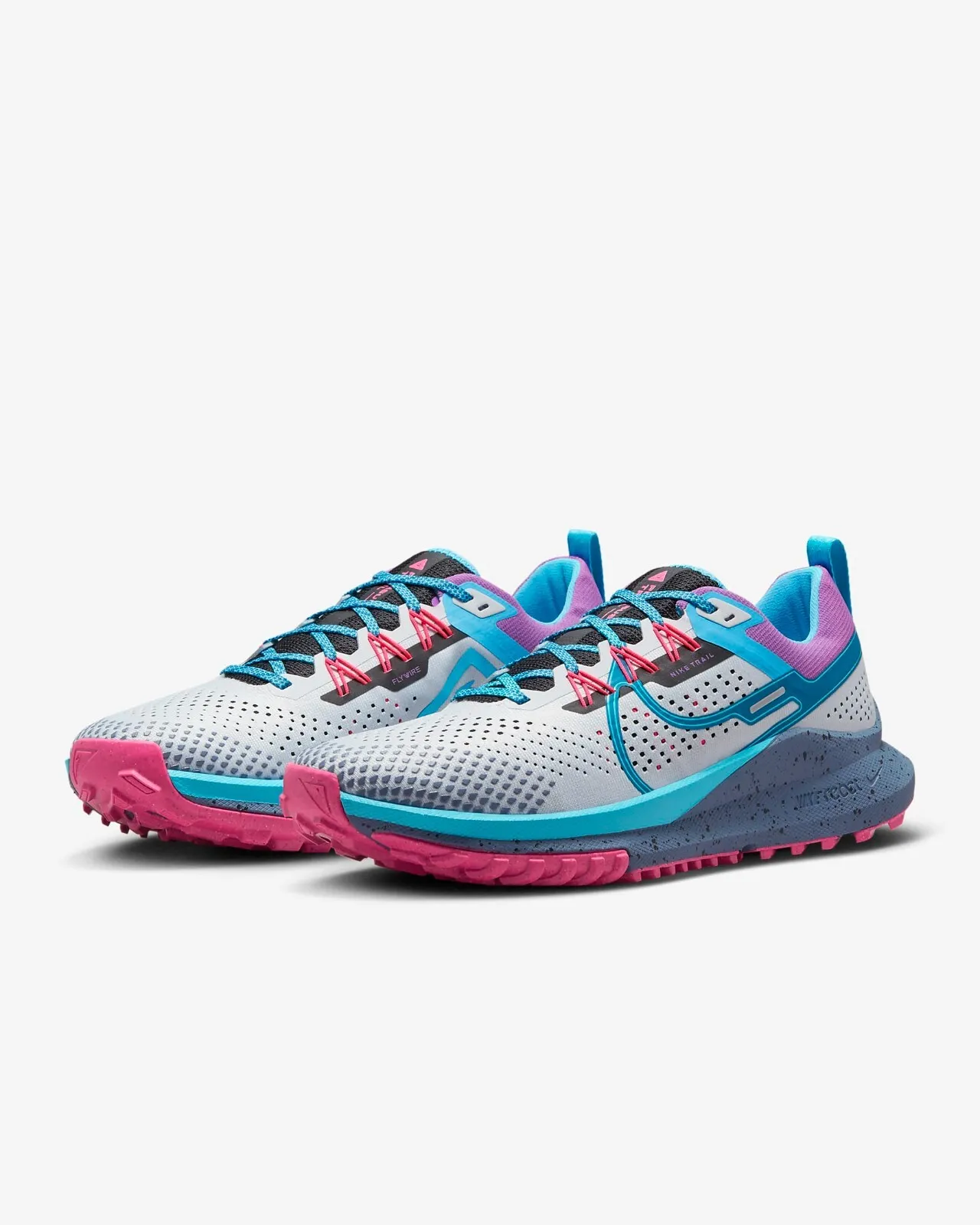 Nike მამაკაცის სპორტული ფეხსაცმელი PEGASUS TRAIL 4 SE