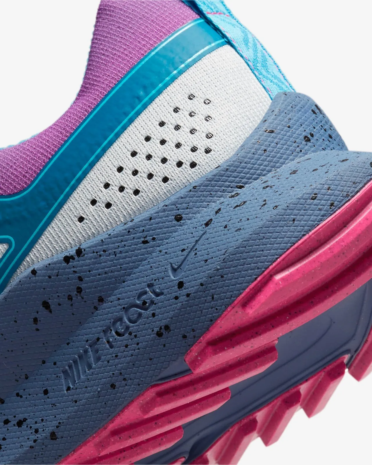 Nike მამაკაცის სპორტული ფეხსაცმელი PEGASUS TRAIL 4 SE