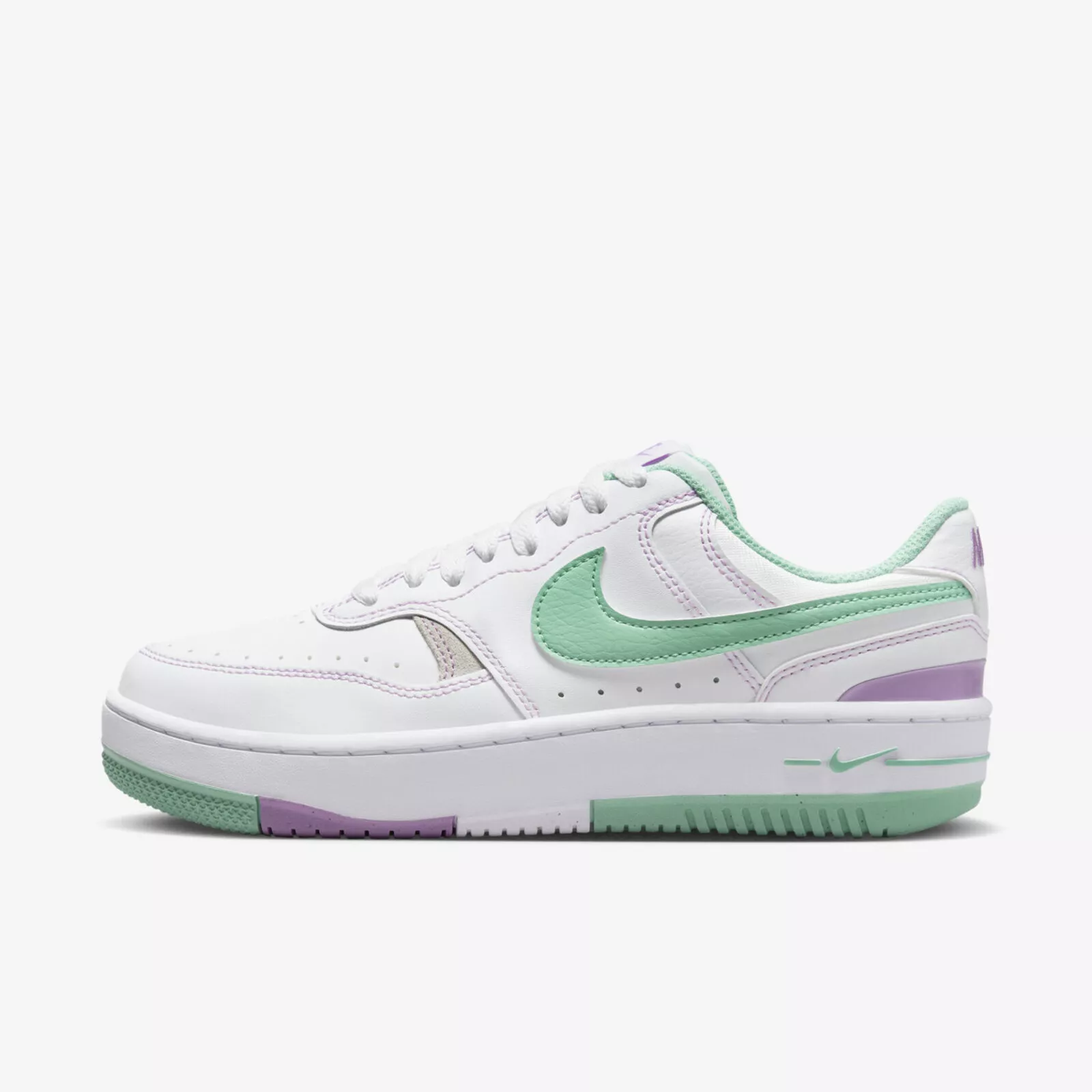 Nike ქალის სპორტული ფეხსაცმელი NIKE GAMMA FORCE